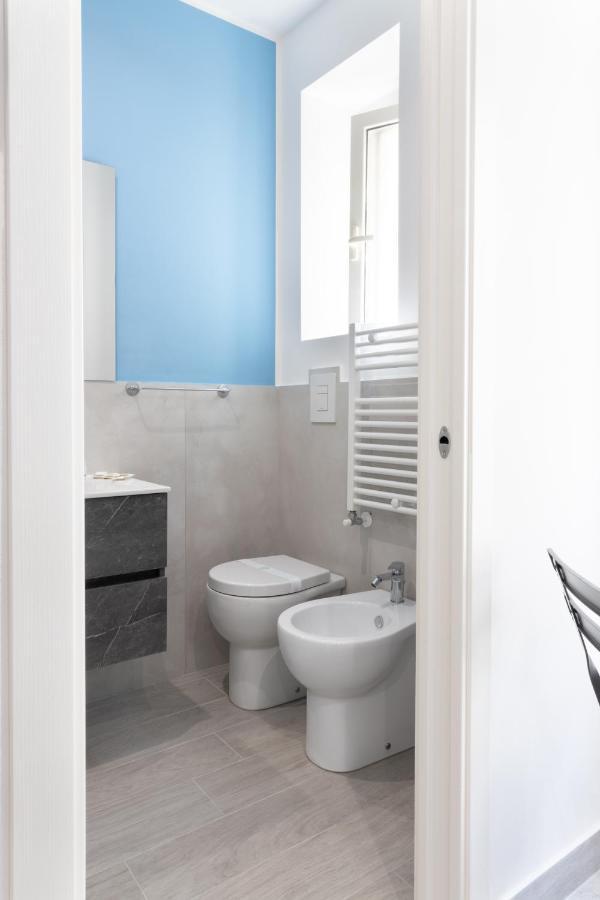 Partenope Guest House Наполи Екстериор снимка