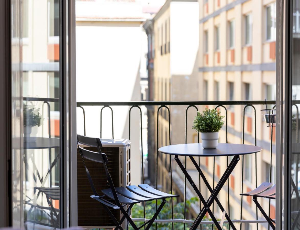 Partenope Guest House Наполи Екстериор снимка